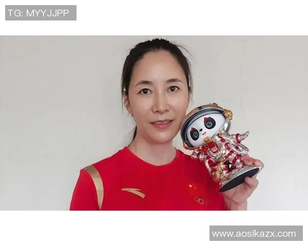 奥运冠军王丽萍现身武汉,跑步竞赛秒变追星现场 奥运冠军王丽萍现身武汉,跑步竞赛秒变追星现场